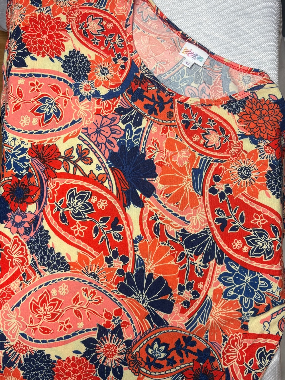 NWT LuLaRoe Irma beautiful floral paisley pattern. XS oversized & can fit S or M